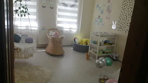 Baby Spa Merkezi (Renkli Düşler)