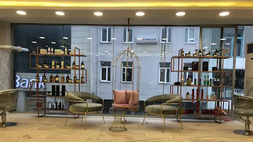 Bahar & Ali Kemal İzz Kuaför&Güzellik
