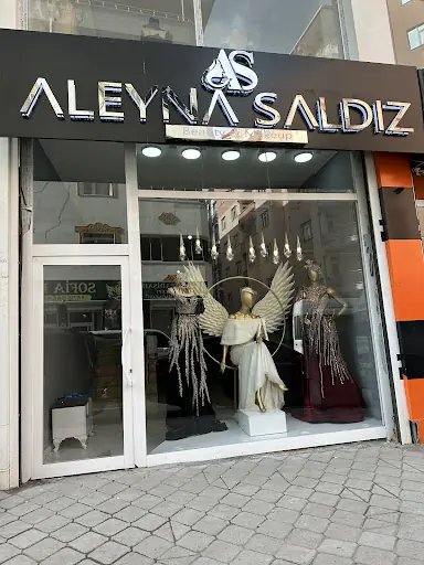 ALEYNA SALDIZ BEAUTY 3