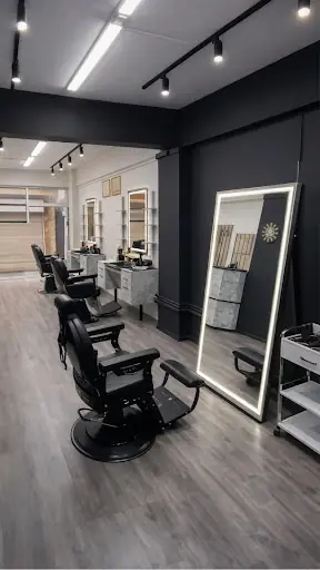 ÖMER KAYA BARBER SHOP 2