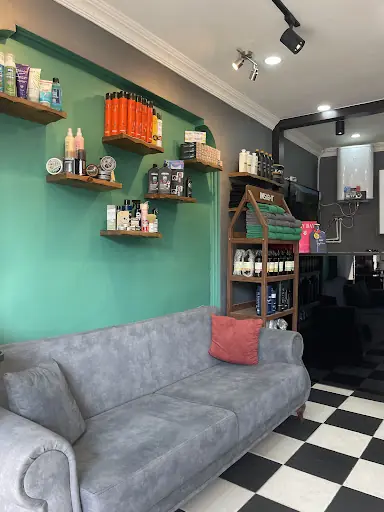 Diyap Barber Shop 3