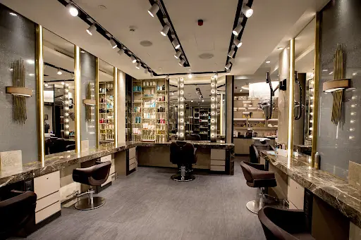 Sabit Akkaya Hair Stylist, Fairmont Quasar 2