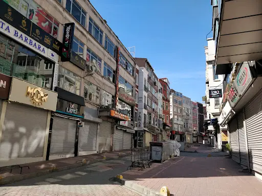 Bazaar Çarşılı Han – Diğer (Güzellik), İstanbul