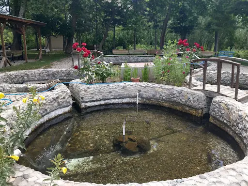 Kutsal Balıklar Parkı