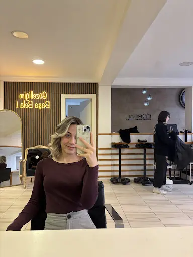 Hediye gürlek hair studio 2