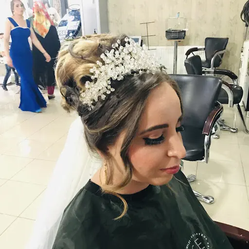 Diva Bayan Kuaförü 3