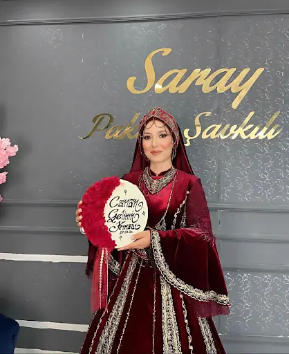 Saray Bayan Kuaförü 3