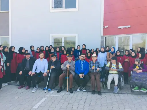 ÖZEL GÜNCEL BAKIM MERKEZİ