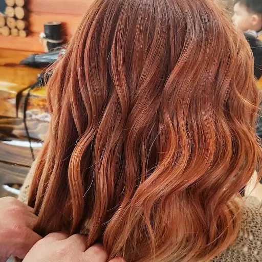 SALON KADIR bayan kuaforu