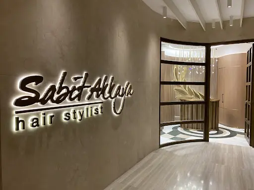 Sabit Akkaya Hair Stylist, JW Marriott