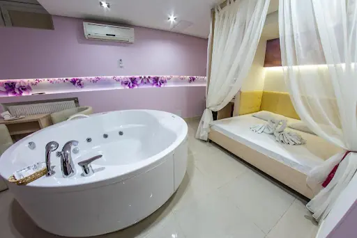 Spa House 3