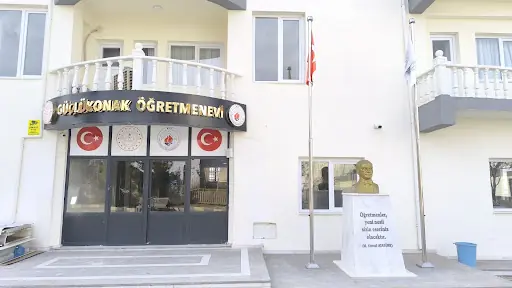 Güçlükonak Öğretmenevi ve ASO Müdürlüğü 4