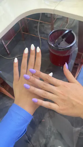 SAKURA NUR SAKUR – Tırnak / Nail Studio, İstanbul