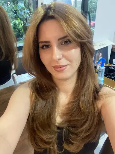 SALON GLAMOUR