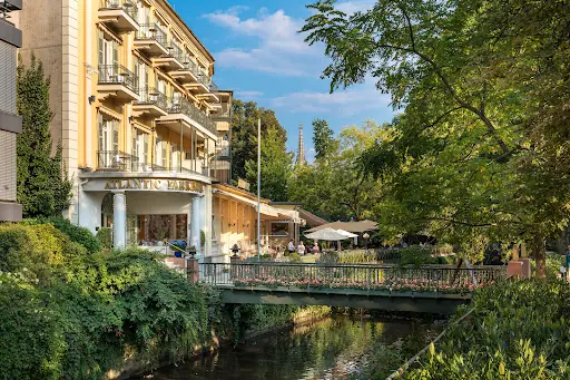 Hotel MERKUR - Baden-Baden