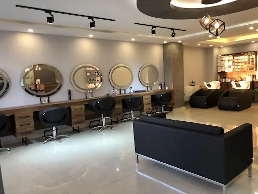 KAMİL ÖZCAN KUAFÖR ÇEKMEKÖY ®️