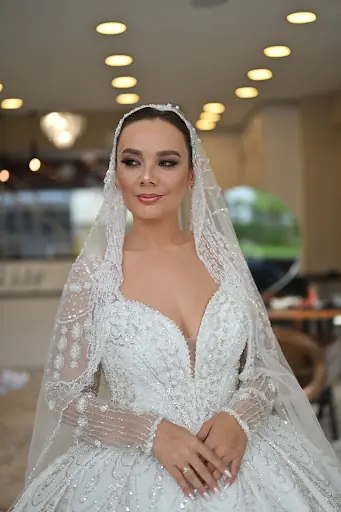 Black white güzellik salonu 4