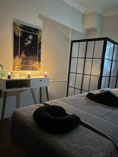 Lila Masaj Salonu