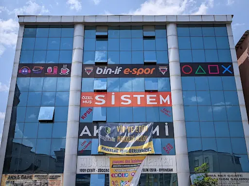 Bin-if E-Spor Merkezi İnternet Cafe ve Playstatıon Oyun Salonu 4