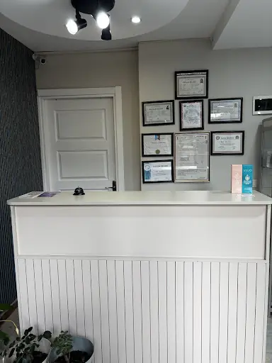 Huzur Clinica Ayak-Cilt-Lazer Epilasyon Bakım Salonu 4