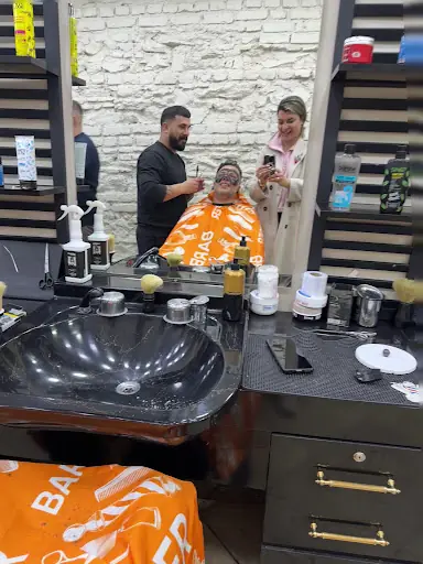 The Best barber – Gelin Kuaförü, Beyoğlu, İstanbul (3. fotoğraf)