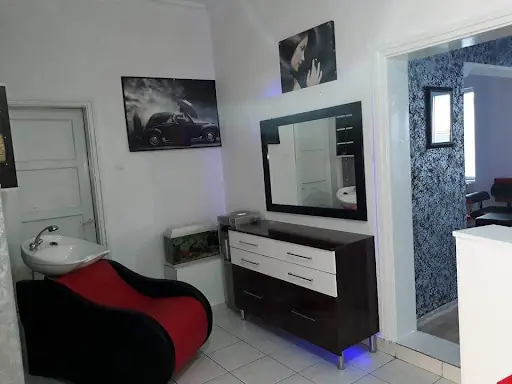 ELİSA BAYAN KUAFÖRÜ 3