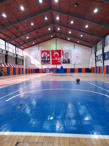 Dursunbey Kapalı Spor Salonu