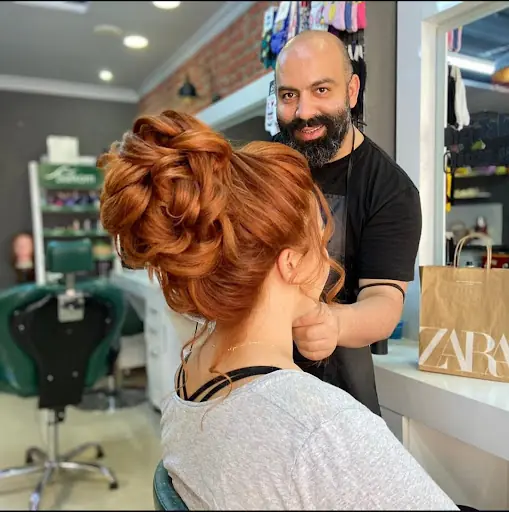Özcan sancarbarlaz kuaför