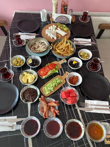 Sies Cafe & Bistro