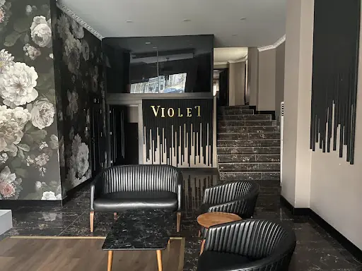 Violet Güzellik Merkezi 3