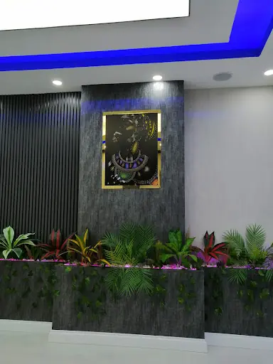 Elizan Beauty 4