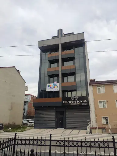 Berfin Kaya Güzellik