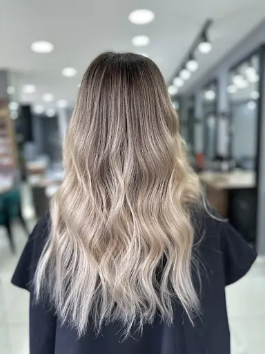 CLEAN Hair Makeup 4