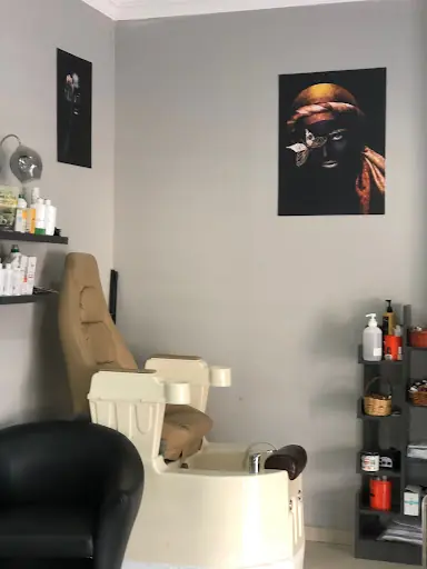 Raziye Mete Bayan Kuaför Salonu