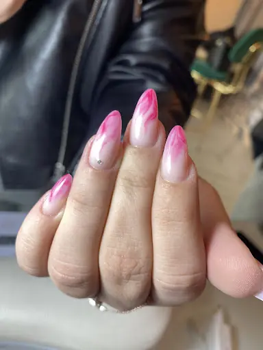 The Gülhan Genç Beauty Protez Tırnak 4