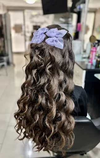 Kuaför Ayşegül 3
