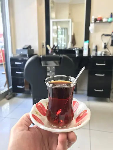 Gürhan Erkek Kuaförü