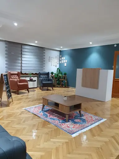 Uzm. Psk. İlknur Karakoyunlu – Diğer (Güzellik), İstanbul (3. fotoğraf)