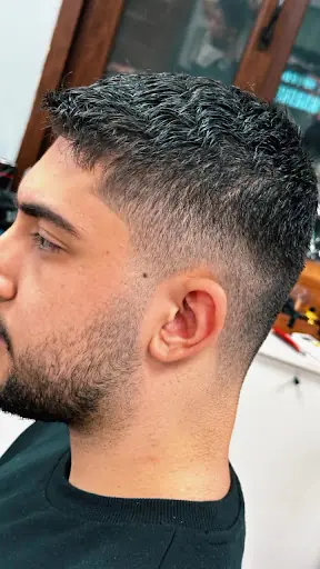 Özkaya Men's Erkek Kuaförü Ataşehir 3