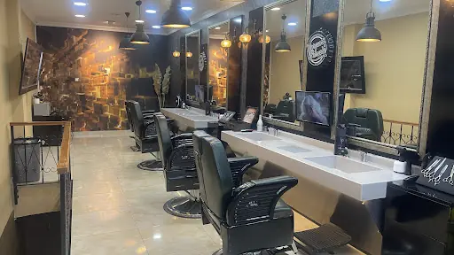 Engin Enis Erkek Kuaförü 2