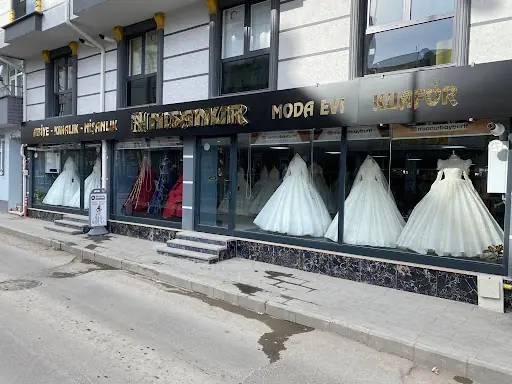 Nisanur BAYBURT Moda evi & Kuaför 2