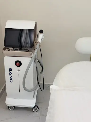 MERVE COSHAN BEAUTY STUDIO 3