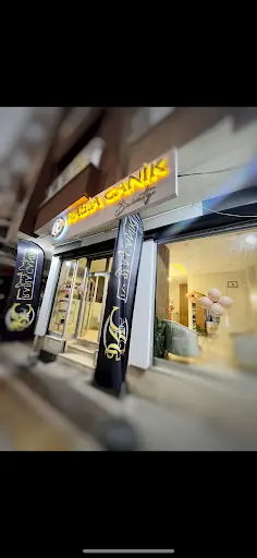 Rabia Canik Güzellik Salonu – Tırnak / Nail Studio, İstanbul (2. fotoğraf)