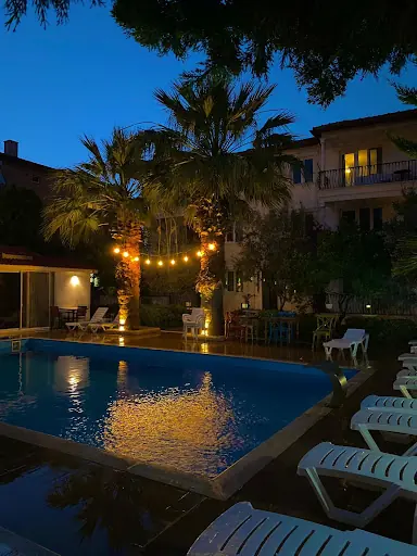 Stone Hill Hotel 2