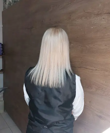 KUAFÖR NAZAN 4