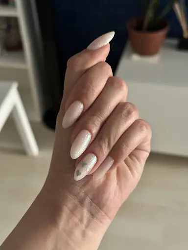 RİVER BEAUTY BAYRAKLI
