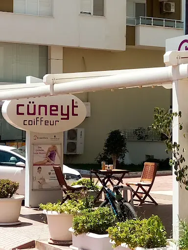 CÜNEYT BAYAN KUAFÖRÜ 🏼‍ ️ 3