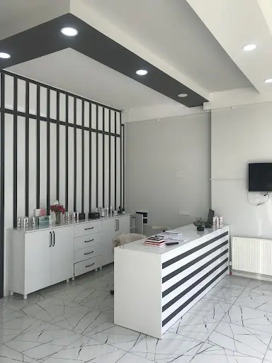 Dr Özbebit Niğde Güzellik Merkezi 3