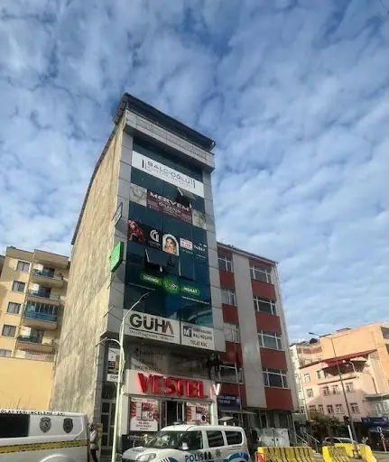 Gamze Bayan Kuaförü 2
