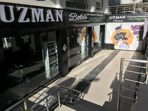 Uzman Barber's Erkek Kuaför Salonu